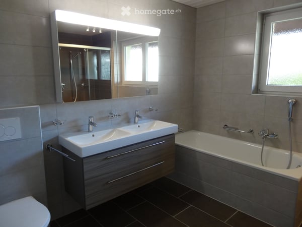 Villa 8 pièces, loyer CHF 2'200.- sans les charges 4