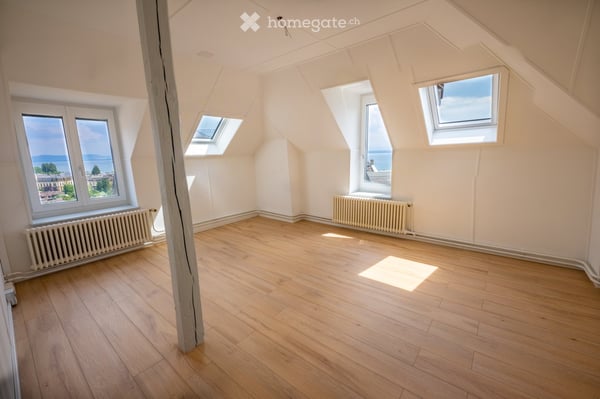 Appartement de 3.5 pièces rénové, 95 m² Gare de Neuchâtel 1
