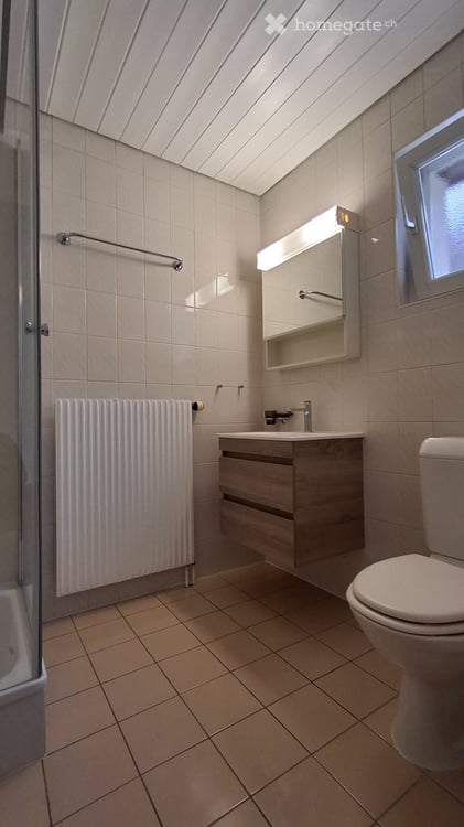 Studio rénové avec terrasse au centre de Crans-VD 2