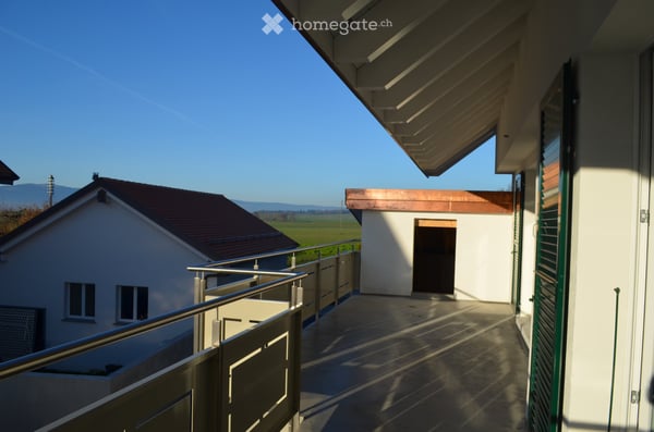 A remettre pour le 1er octobre, spacieux appartement de 4,5p 5