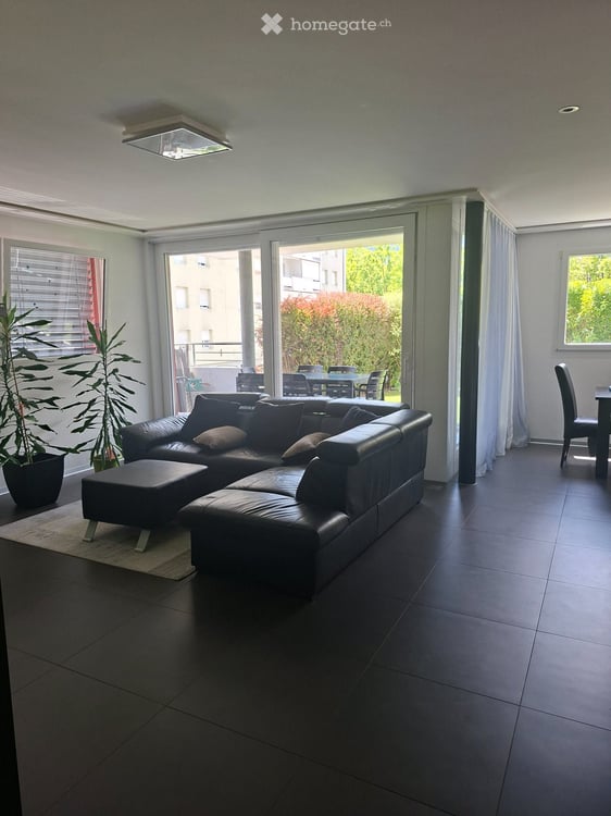 Appartement 4,5 pièces au rez avec un jardin privatif 3