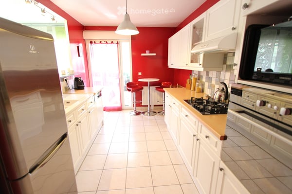 À louer dès juillet Appartement de 80 m² à Saint-Cergues 1