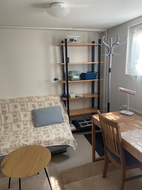 Grande chambre indépendante dans une villa 3