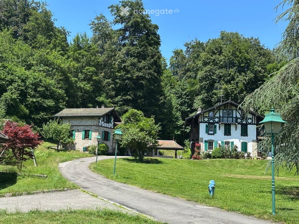 Appartement 2,5 pièces aux Monts-de-Corsiers 1
