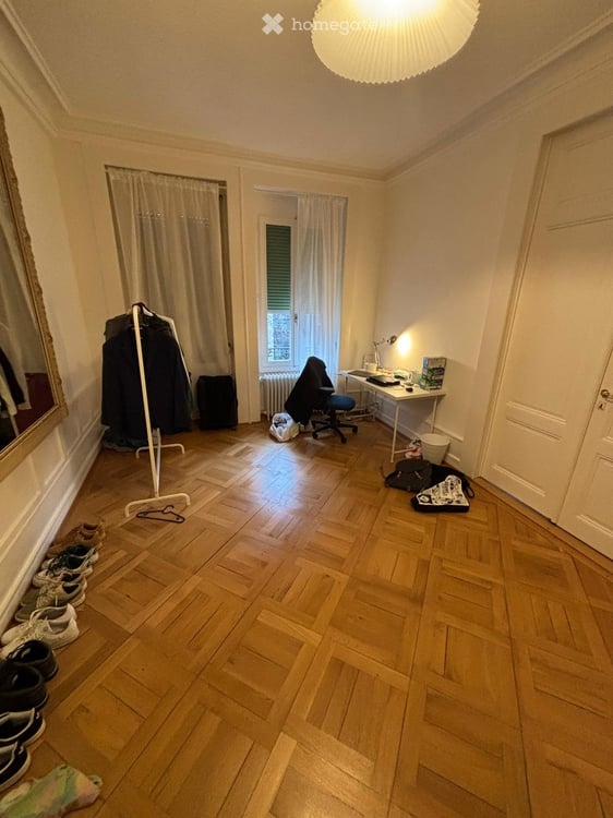 Grande chambre en colocation en centre ville 2