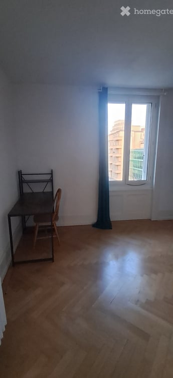 Chambre en sous-location avec balcon 3
