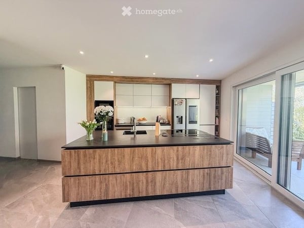 Appartement haut de gamme, jardin, 2 places de parc 1