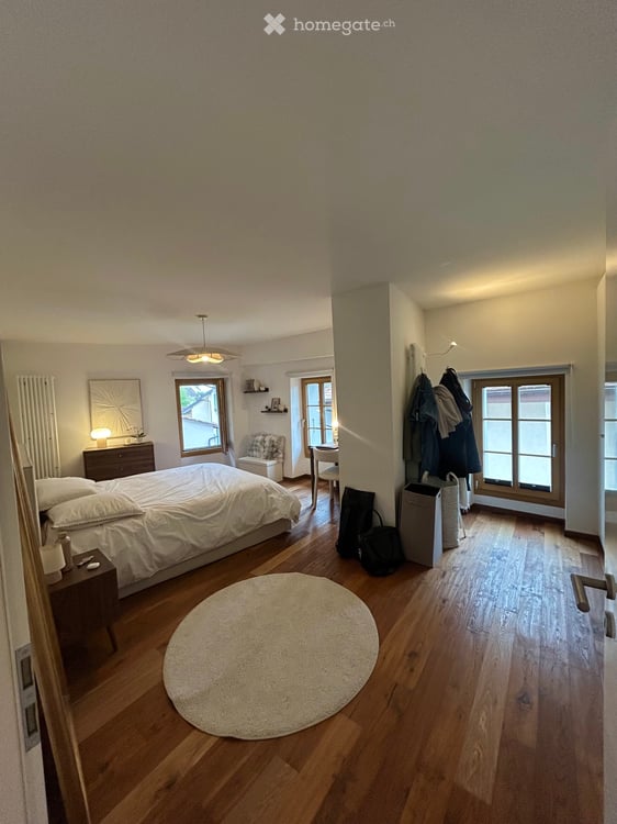 Grand 2.5 pièces (80 m²) lumineux avec balcon & parking 3