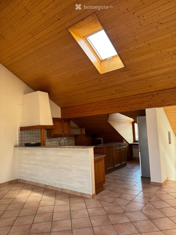 Bel appartement à louer dans maison villageoise à Yens 5