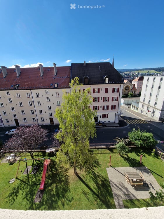 À louer  Magnifique 3 pièces rénové avec cachet 1