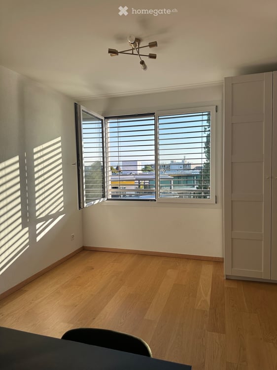 Très bel appartement à Champel 8