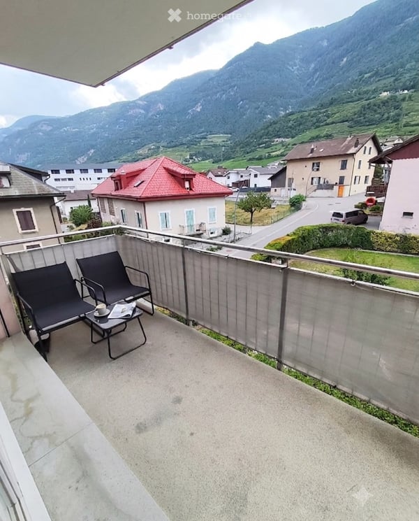 Appartement 2,5 pièces à louer à Saxon 5