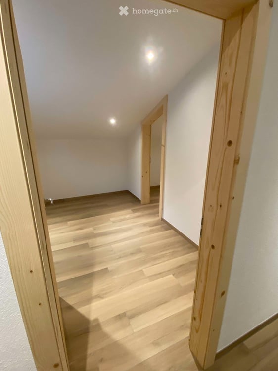 Charmant appartement 3 pièces dans les combles avec balcon 3