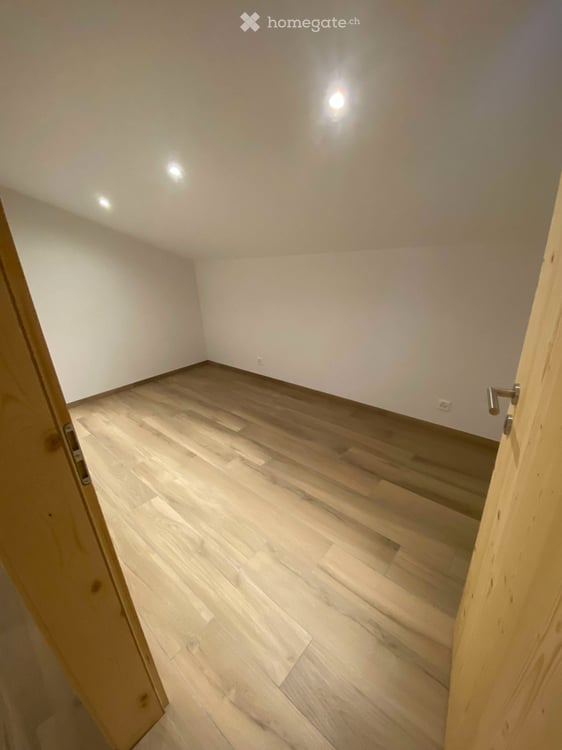 Charmant appartement 3 pièces dans les combles avec balcon 4