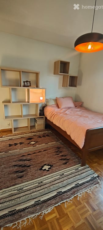Chambre meublée à sous-louer de suite 4