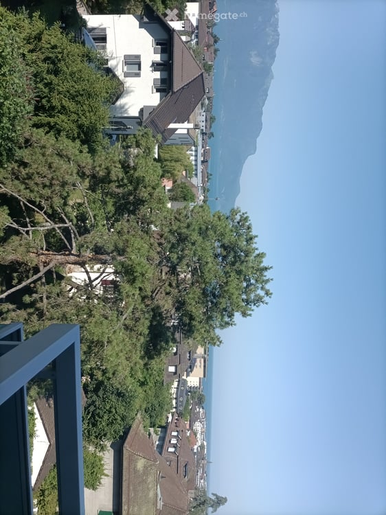 Grande chambre avec balcon en colocation 3