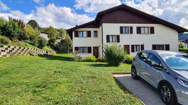 Appartement à louer dans maison jumelée 3