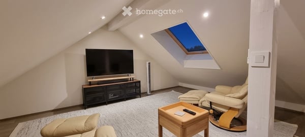 Appartement de 5.5 Pièces en triplex à Valangin 11
