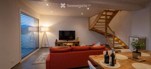 Appartement de 5.5 Pièces en triplex à Valangin 3