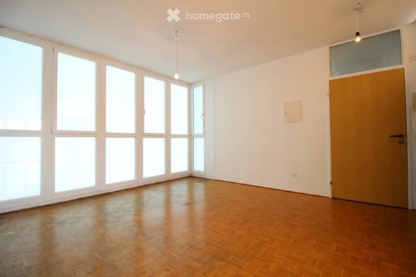 privato vende 3.5 locali con posteggio 4