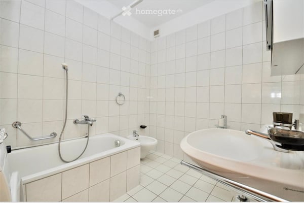 Luminoso e grande bilocale con terrazza coperta 4