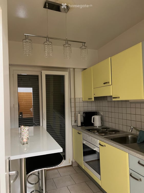 Bel appartement 2.5 pièces lumineux avec balcon 3