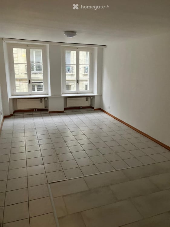 Appartement de 2 pièces rénové au centre ville de Fribourg 1