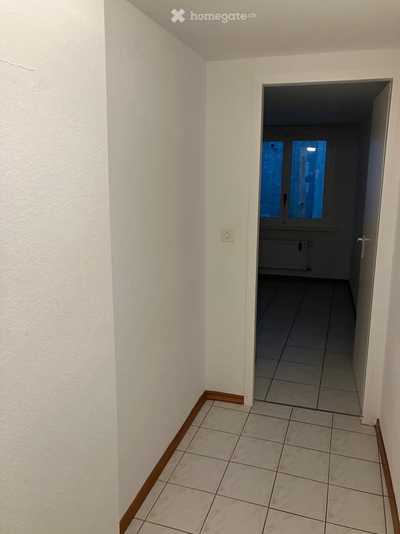 Appartement de 2 pièces rénové au centre ville de Fribourg 3