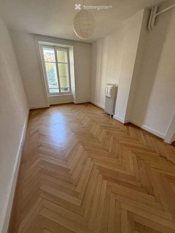 Chambre à louer près du port de Neuchâtel 4