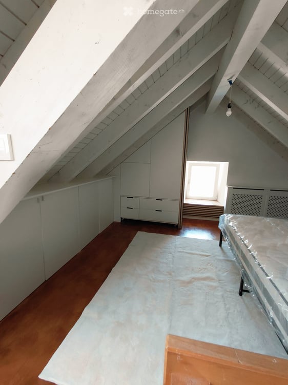 Espace nuit, renouvelable, préavis 1 mois à 1669 Neirivue 2
