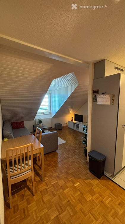 Charmant appartement 2.5 pièces à Villars-Burquin (VD) 2