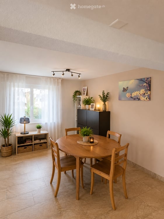 Spacieux appartement de 5.5 pièces de 125 m² à Fribourg 2