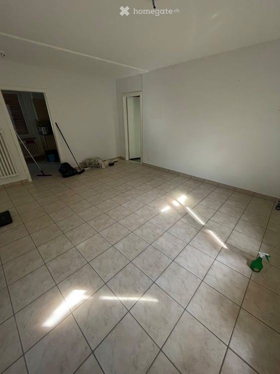 Appartement à louer à Môtiers (3,5 pièces) 2