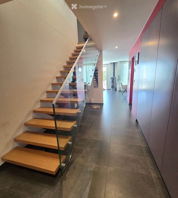 Spacieuse villa moderne de 5.5 pièces 3