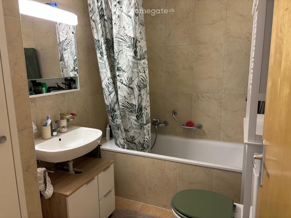 Appartement de 2.5 pièces à 1 min de l'autoroutes 10