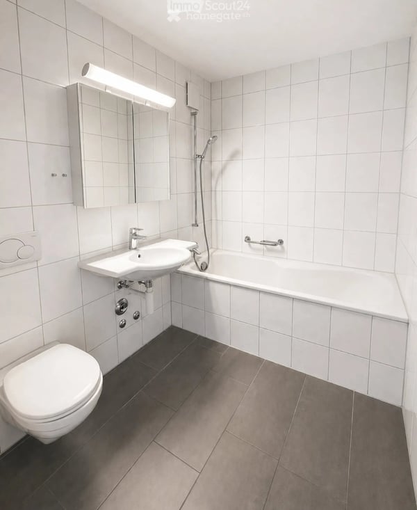 Appartement de 2,5 pièces avec balcon vitré 3