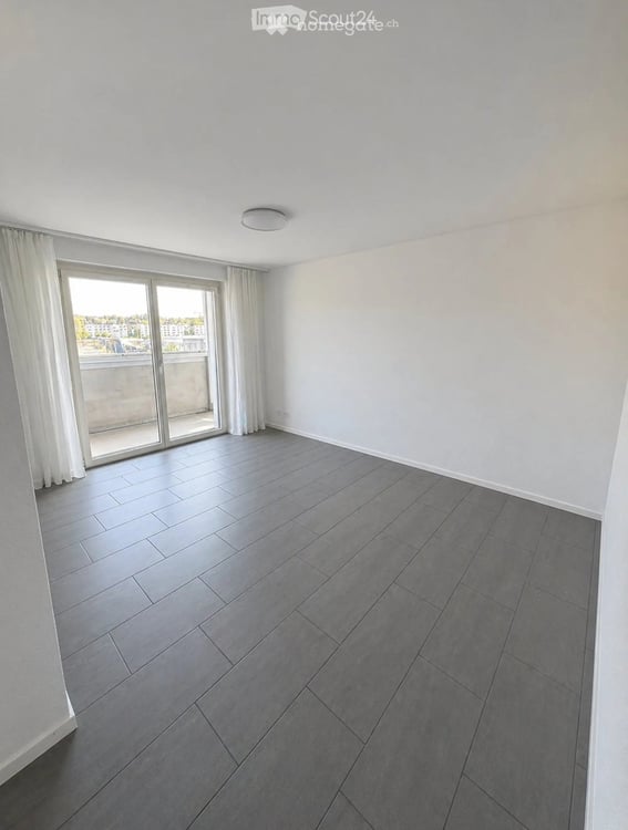 Appartement de 2,5 pièces avec balcon vitré 2