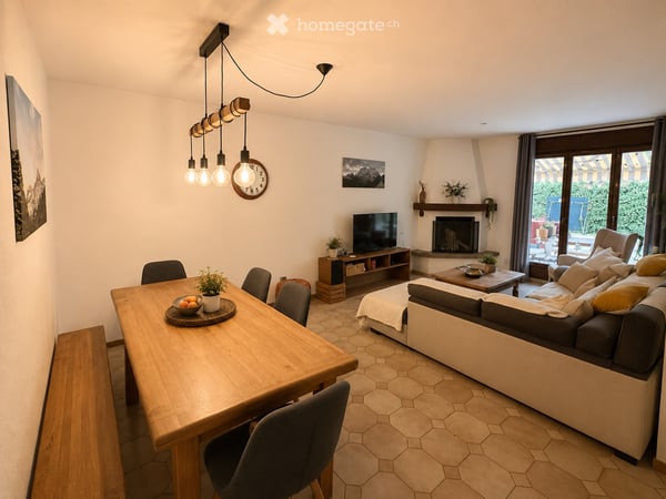 Appartement 4,5 pièces avec terrasse et jardin à Bex 2