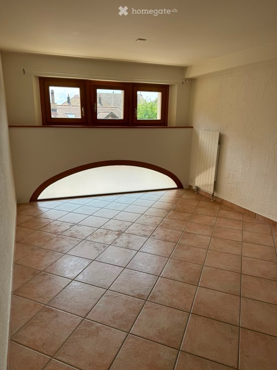 À louer  Appartement de 2,5 pièces à Yens 3