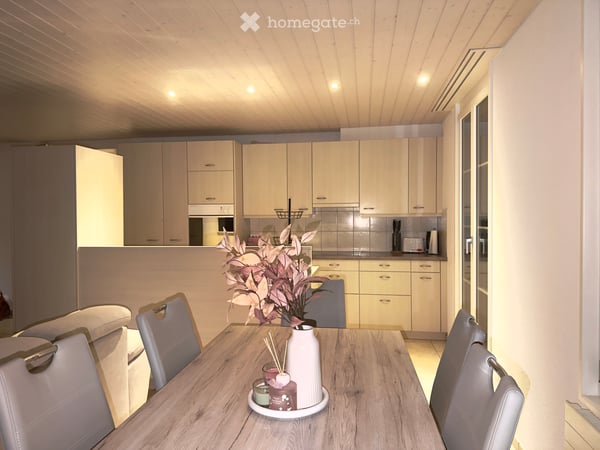 5.5-Zimmer-Wohnung mit Balkon, Parkplatz und Berg Aussicht 3