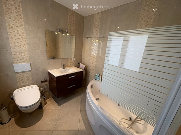 4 chambres en colocation, immense app.et un vaste extérieur 5