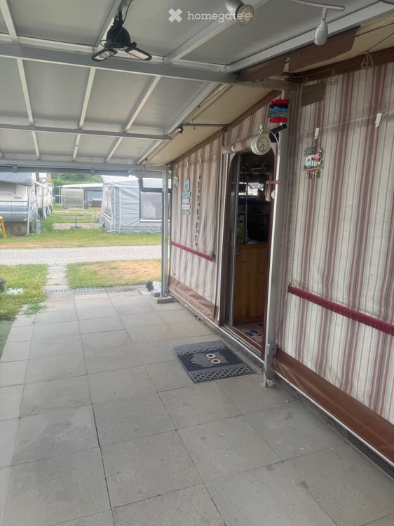 Wohnwagen mit festem Vorbau und Stellplatz in Bad Zurzach 5