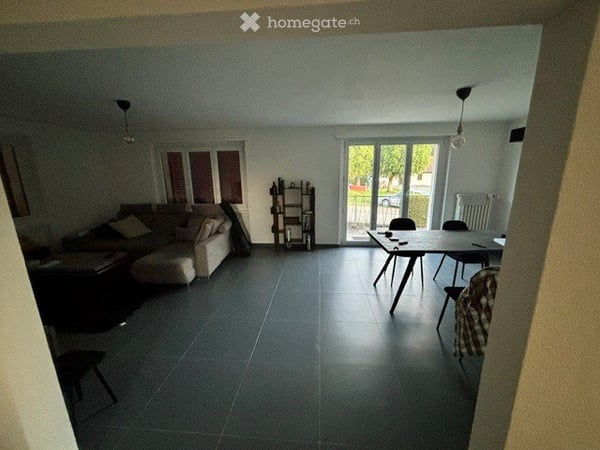 Bel appartement avec jardin 1'250.- c.c 3