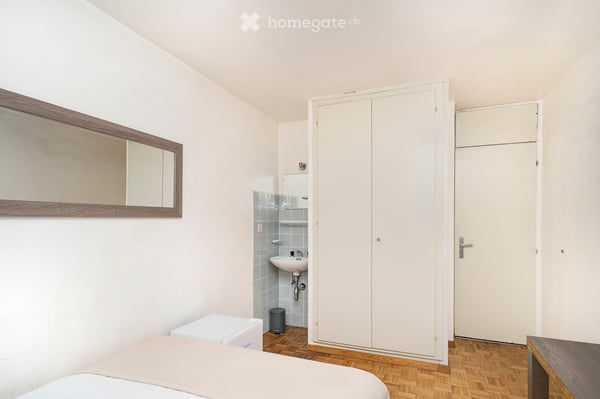 Chambre tout confort à Crans-Montana 3