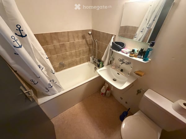 Studio meublé a reprendre / Möbliertes Studio - Fribourg 5