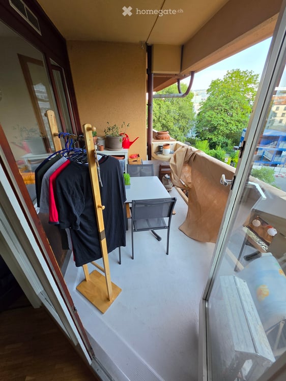 Appartement et place de parc 4