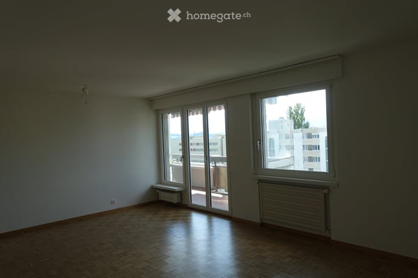 Bel app. lumineux de 4.5 pièces au 8ème, Beaumont, Fribourg 4
