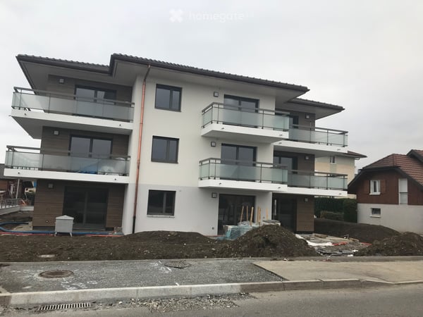 À vendre - Charmant appartement de 4,5 pièces à Publier 1