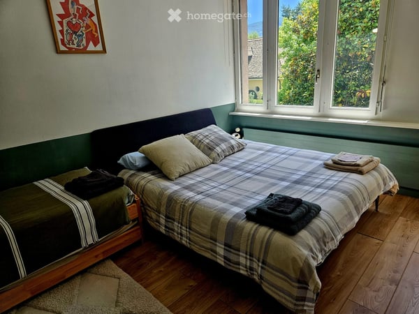 Modern & Spacious Furnished Villa with Large Garden 3