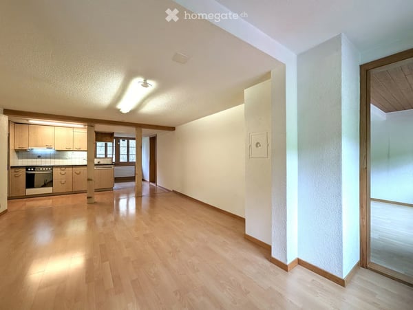 Gemütliche 3.5 Zimmer Wohnung im Grünen 2